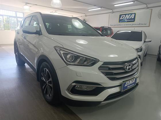 HYUNDAI SANTA FÉ 3.3 MPFI 4X4 7 LUGARES V6 270CV GASOLINA 4P AUTOMÁTICO HYUNDAI SANTA FÉ 3.3 MPFI 4X4 7 LUGARES V6 270CV GASOLINA 4P AUTOMÁTICO